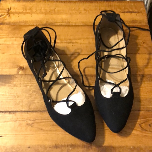 Old Navy Shoes - Old navy flats size 9